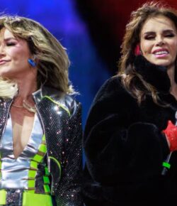 Lucía Méndez reaparece; sorprende en el escenario del Tecate Emblema junto a María José